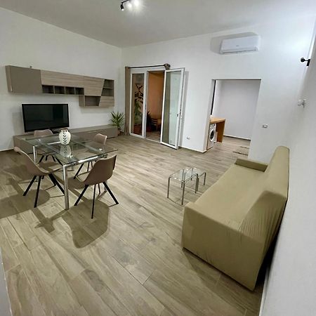 Cristina Home San Pietro Vernotico Esterno foto